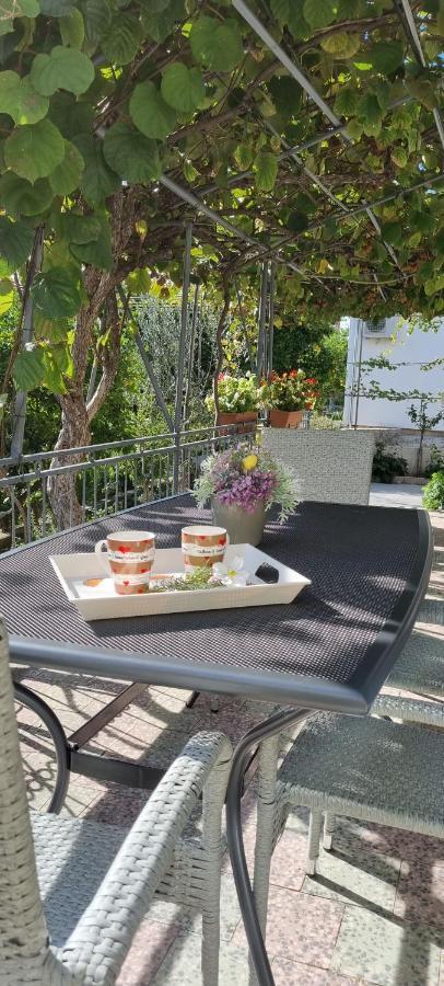 Apartments Cambellezza Kaštela Екстериор снимка