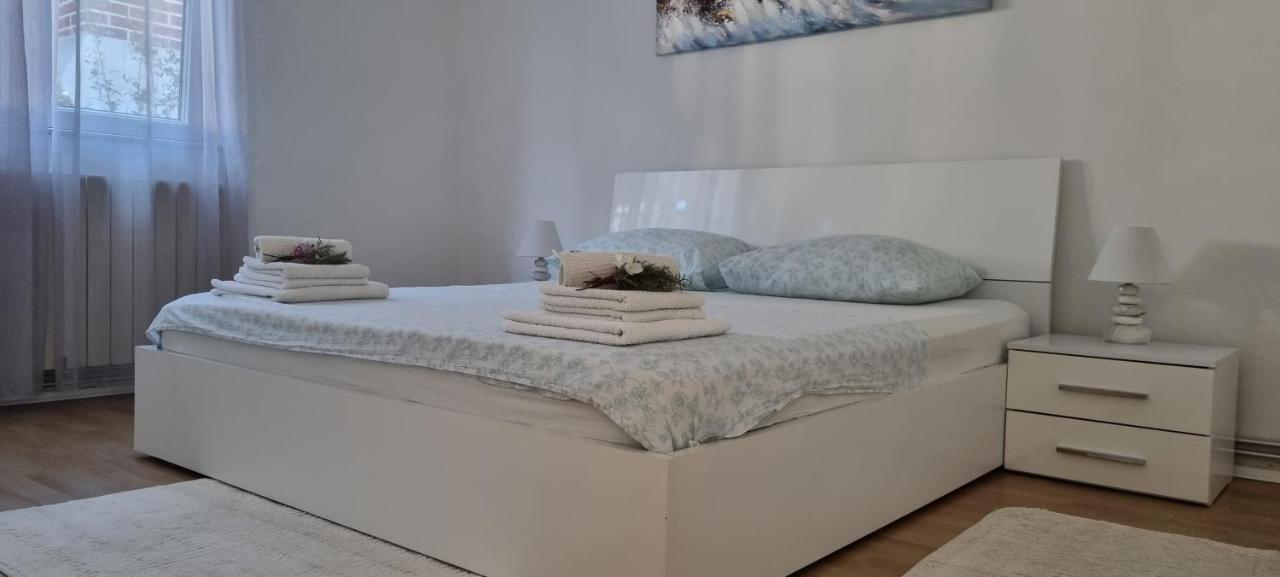 Apartments Cambellezza Kaštela Екстериор снимка