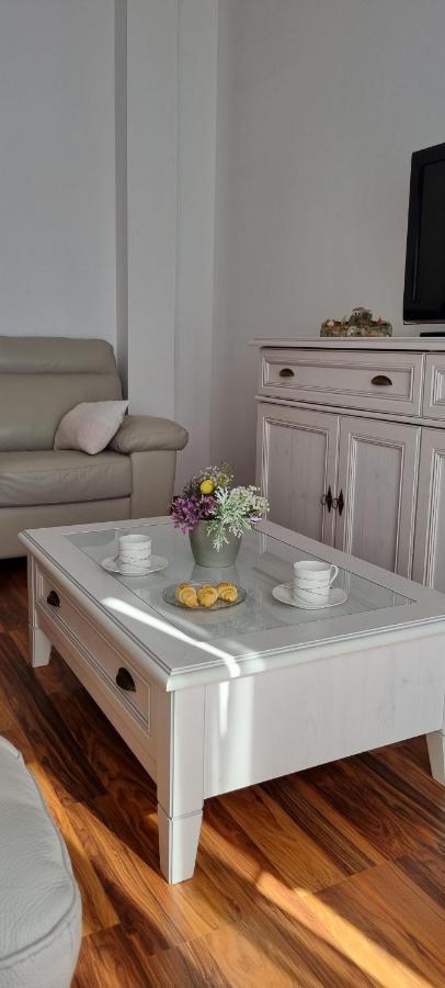 Apartments Cambellezza Kaštela Екстериор снимка